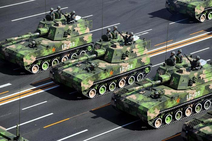 中国兵器工业集团公司为受阅部队16个方队配